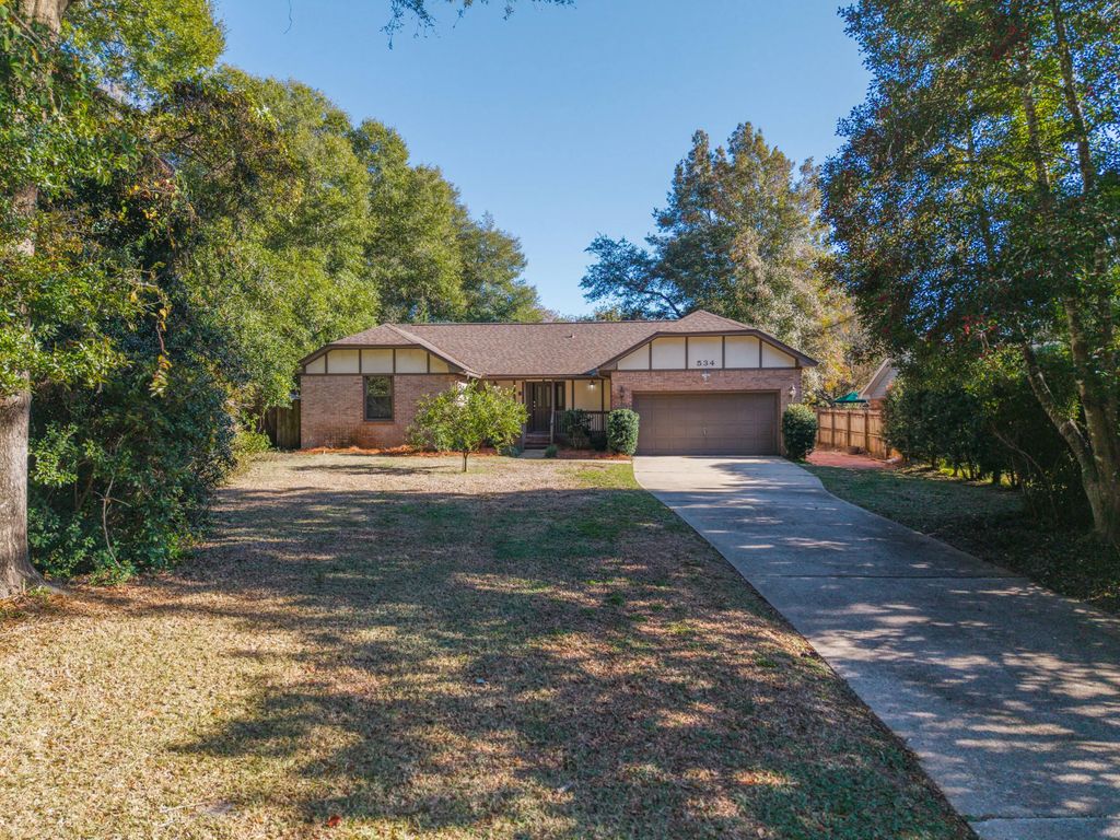 534 Nassau Drive, Niceville