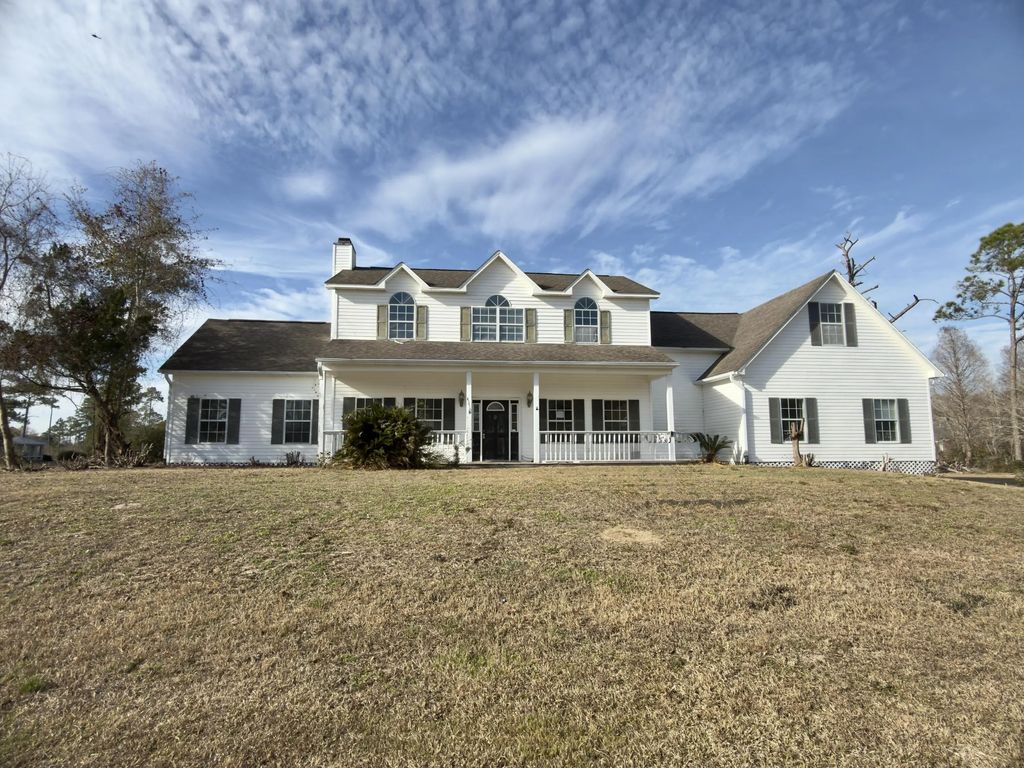 4376 Casa Grande Court, Milton