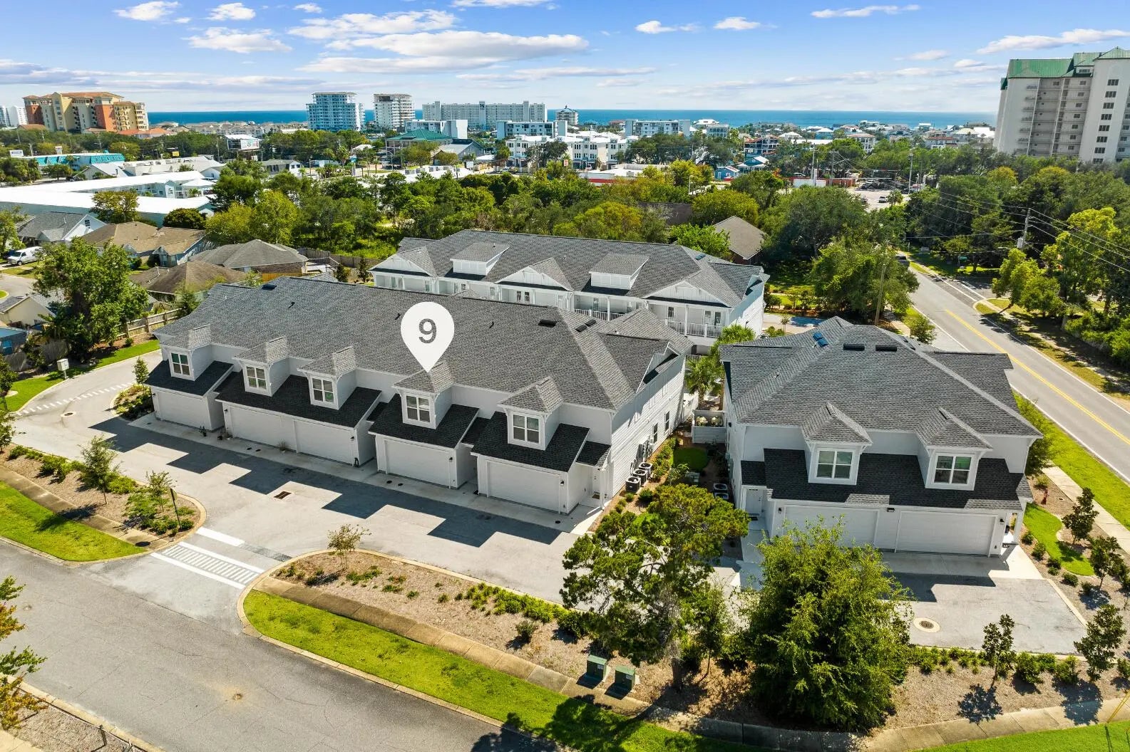 Photo of Listing #991716