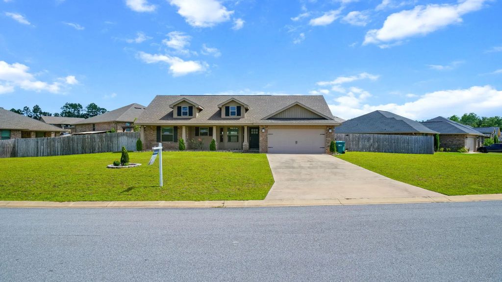 2045 Broad Street, Crestview
