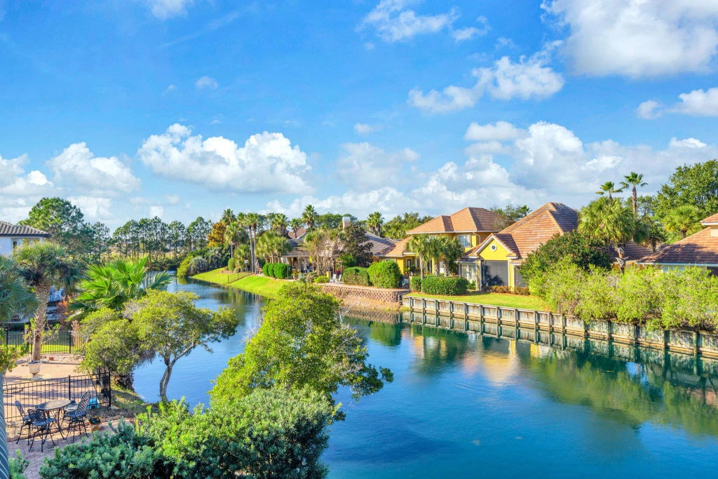 276 Calusa Boulevard, Destin