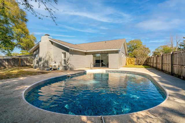 Photo of Listing #1000067