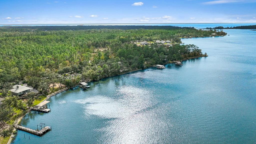 11 of 11 - 448 Holly Point Road, Freeport, FL