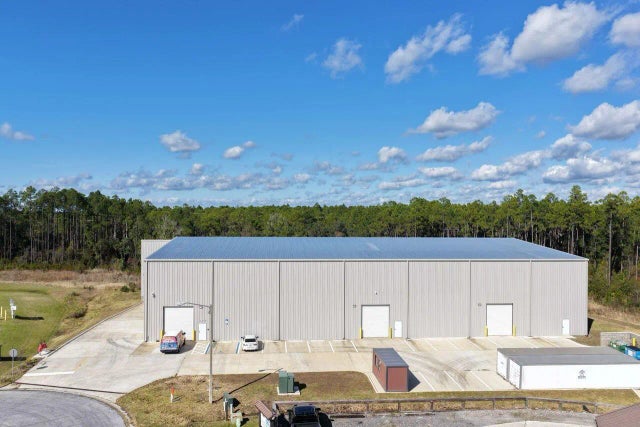 Photo of Listing #991856