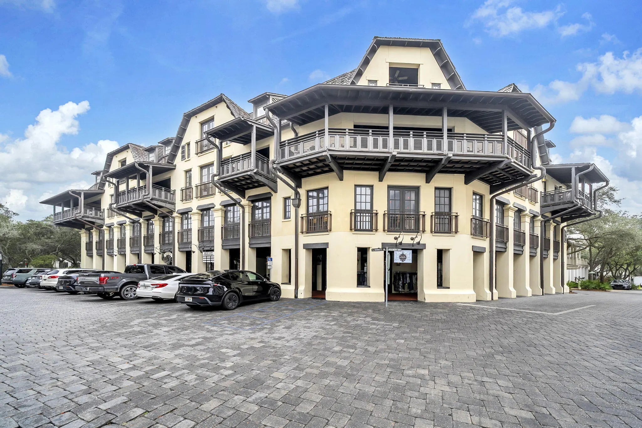 82 S Barrett Square # 3e, Inlet Beach