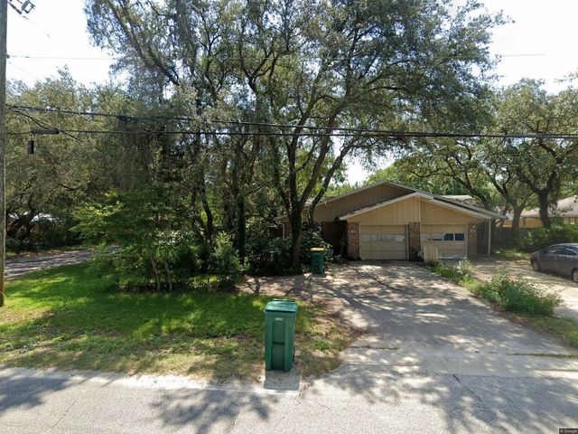 Photo of Listing #991876