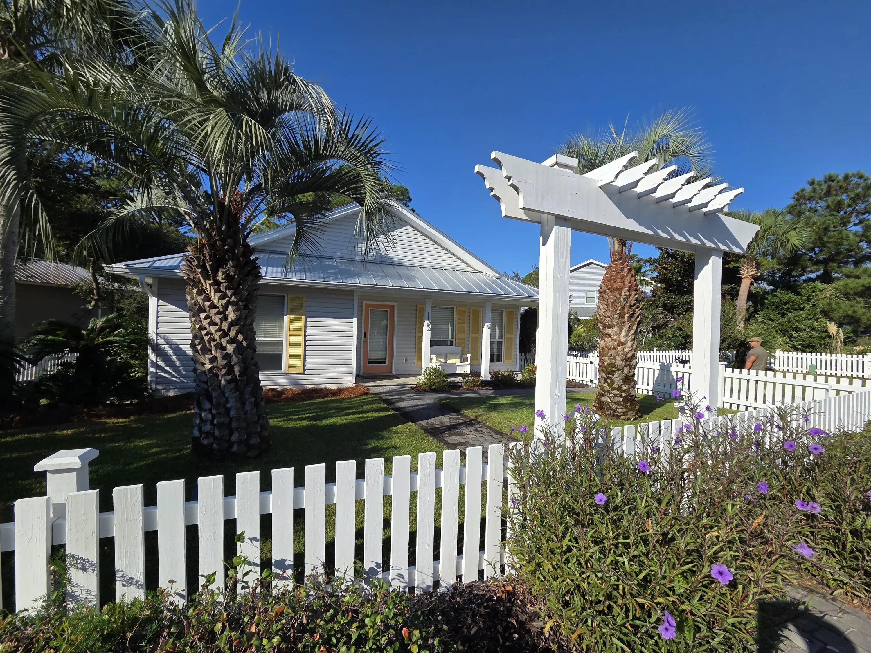 Photo of Listing #991914