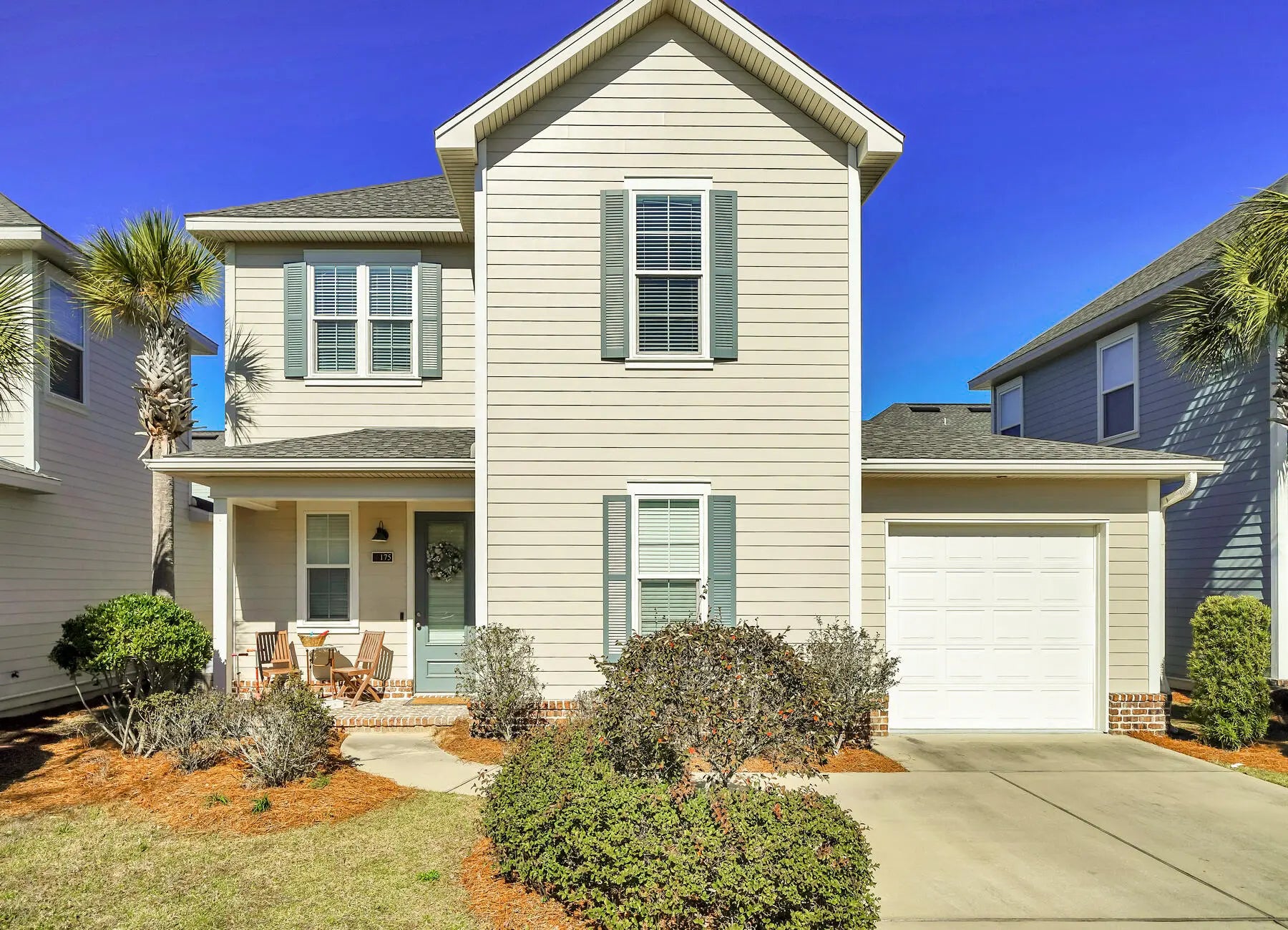 Photo of Listing #991925