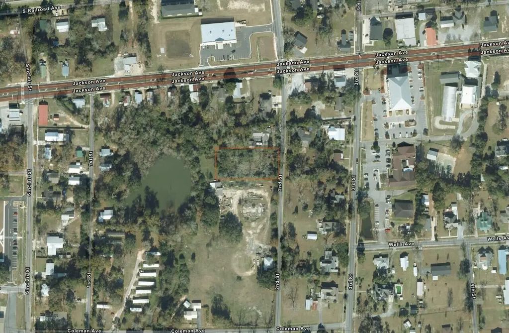 736 2nd Street, Chipley