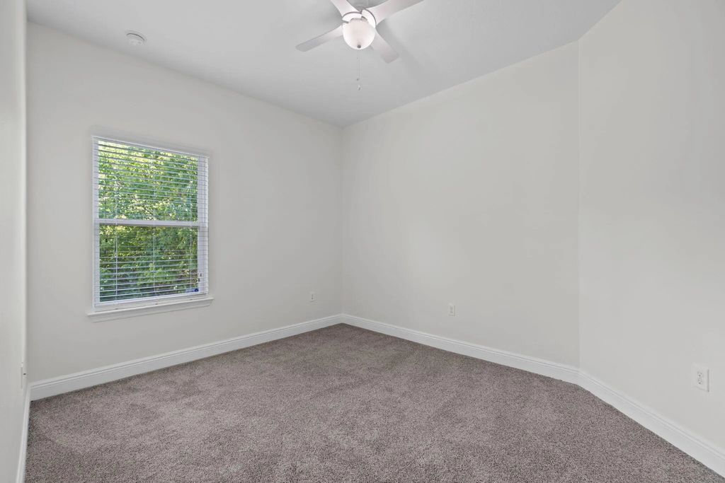 33 of 49 - 499 Fanny Ann Way, Freeport, FL