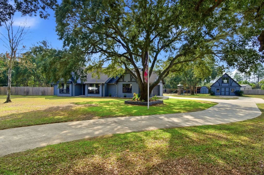 2029 Dudley Court, Navarre