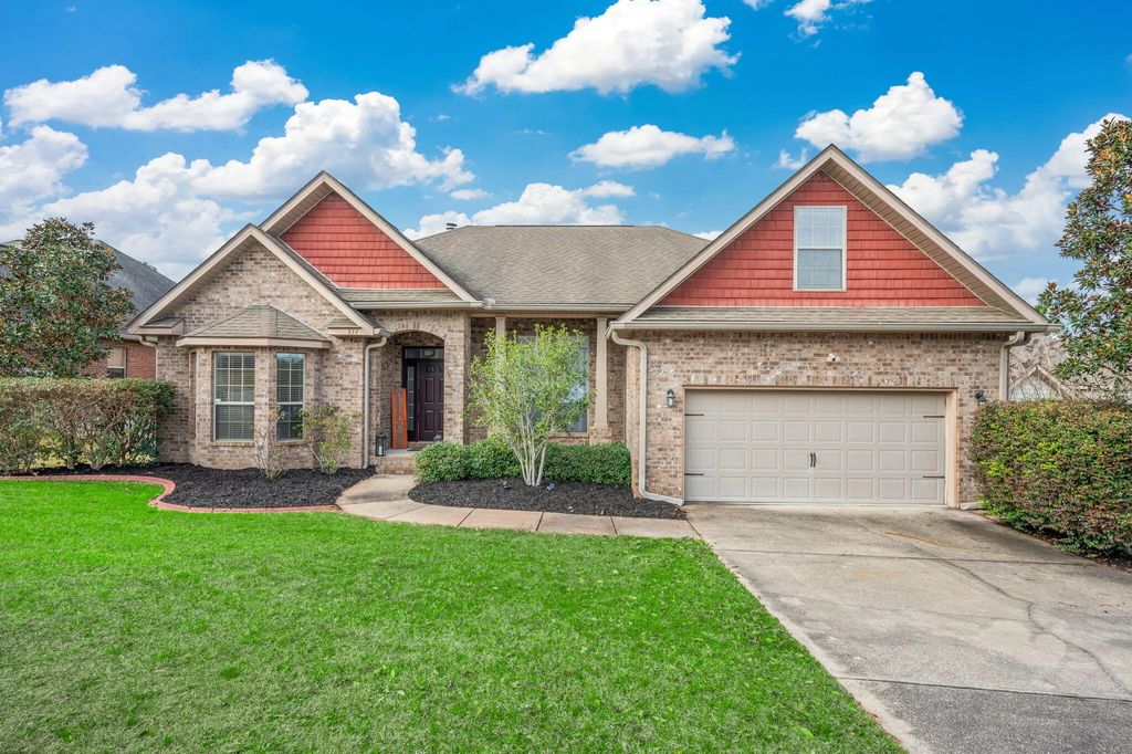 513 Pheasant Trail, Crestview