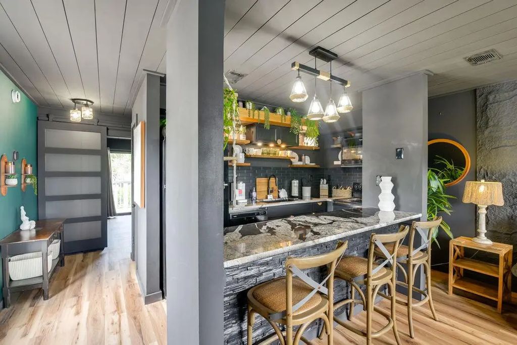 2 of 16 - 6829 Thomas Drive # 408, Panama City Beach, FL