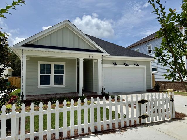 Photo of Listing #992103