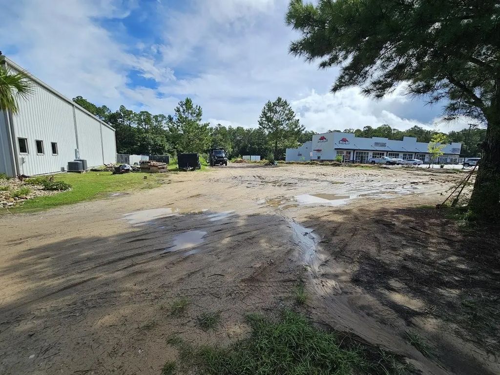 4 of 15 - 779 Fl-20, Freeport, FL
