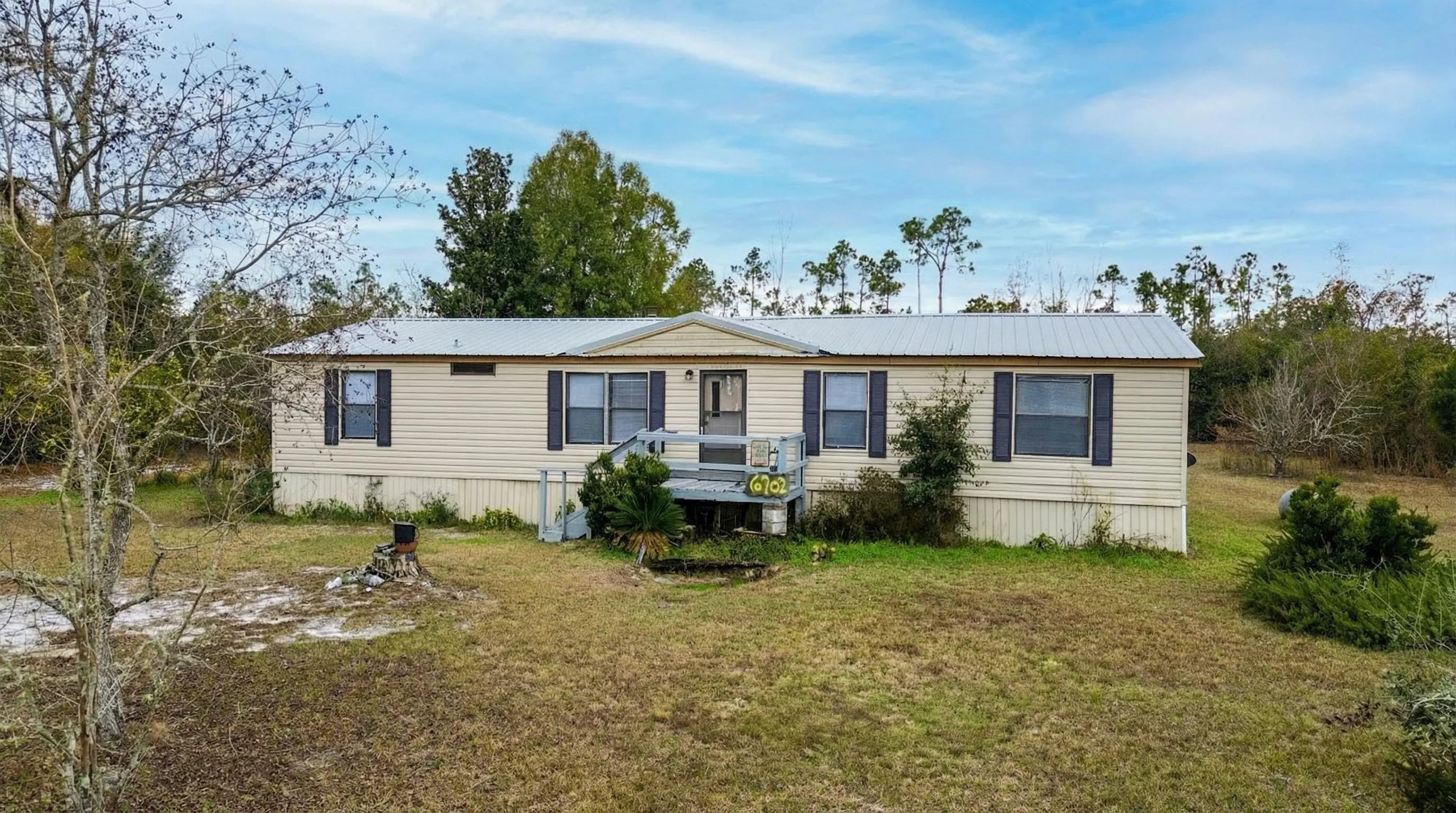 6702 Oakenshaw Drive, Youngstown