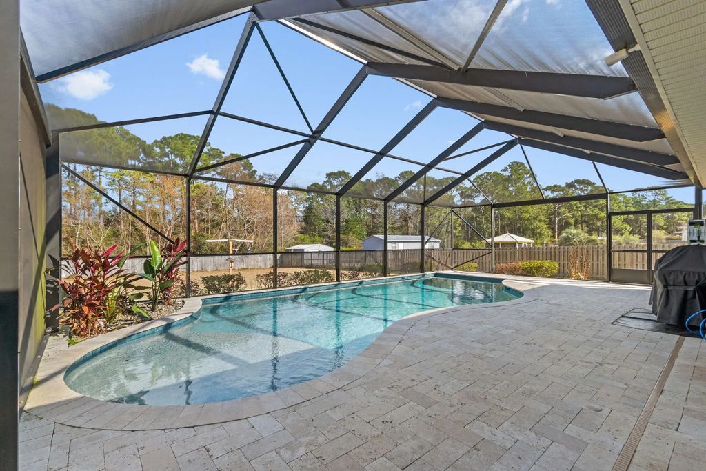 2548 Bluewater Drive, Navarre