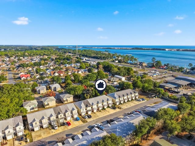 Photo of Listing #992439