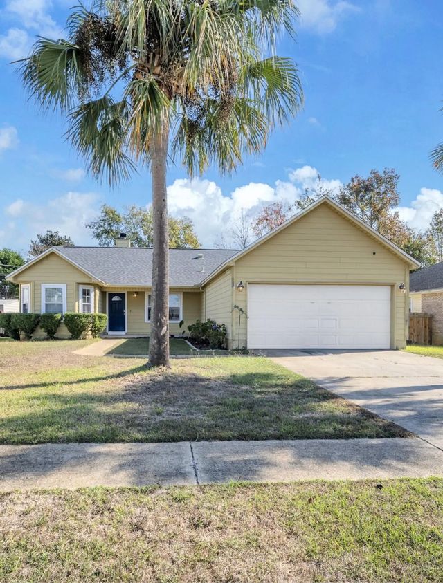Photo of Listing #992456