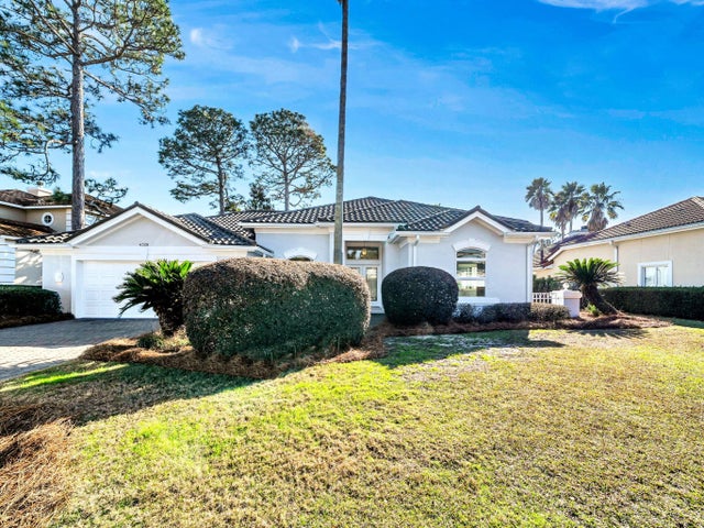 4328 Sunset Beach Circle, Niceville