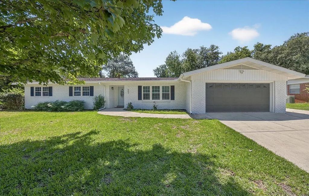 603 Ne Golf Course Drive, Fort Walton Beach
