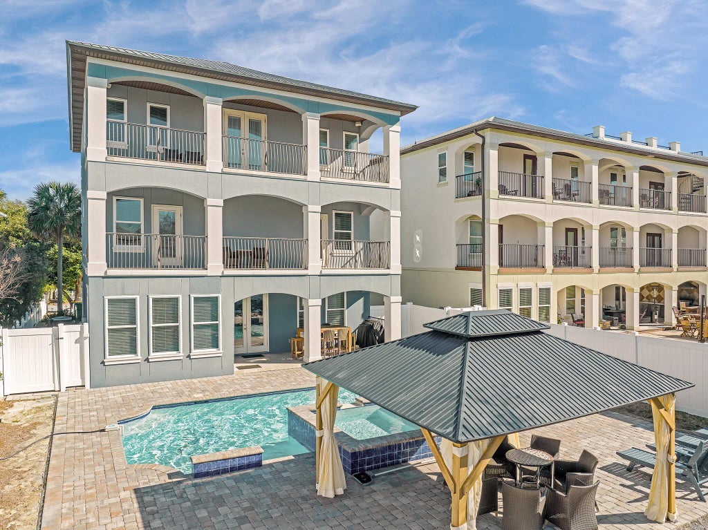 92 Woodward Street, Destin