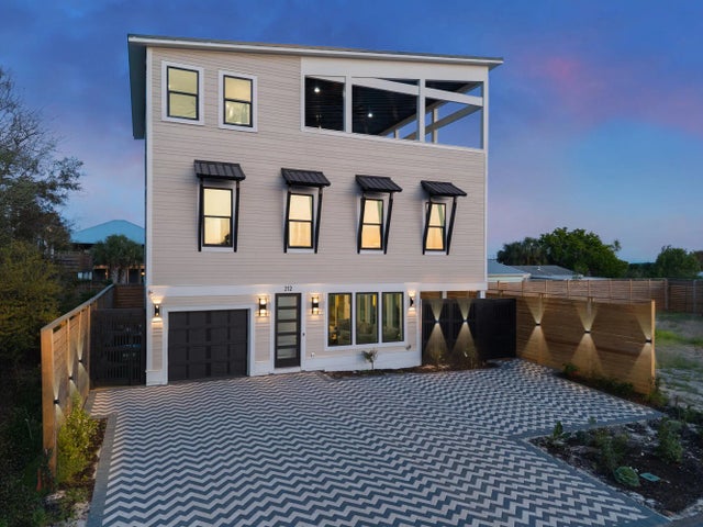 Photo of Listing #993043