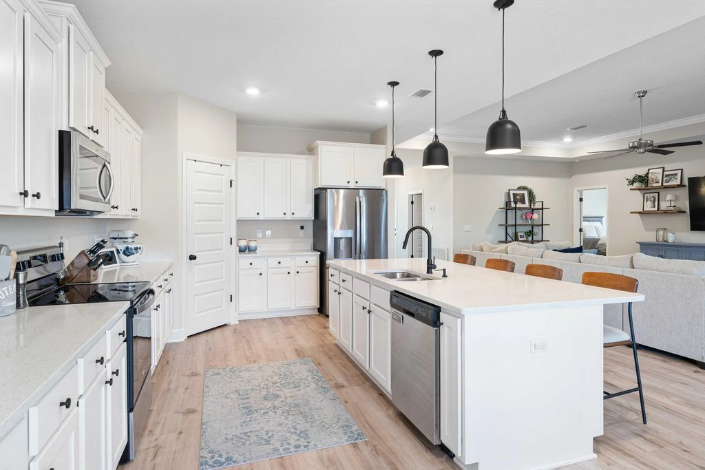 13 of 44 - 58 Siesta Circle, Freeport, FL