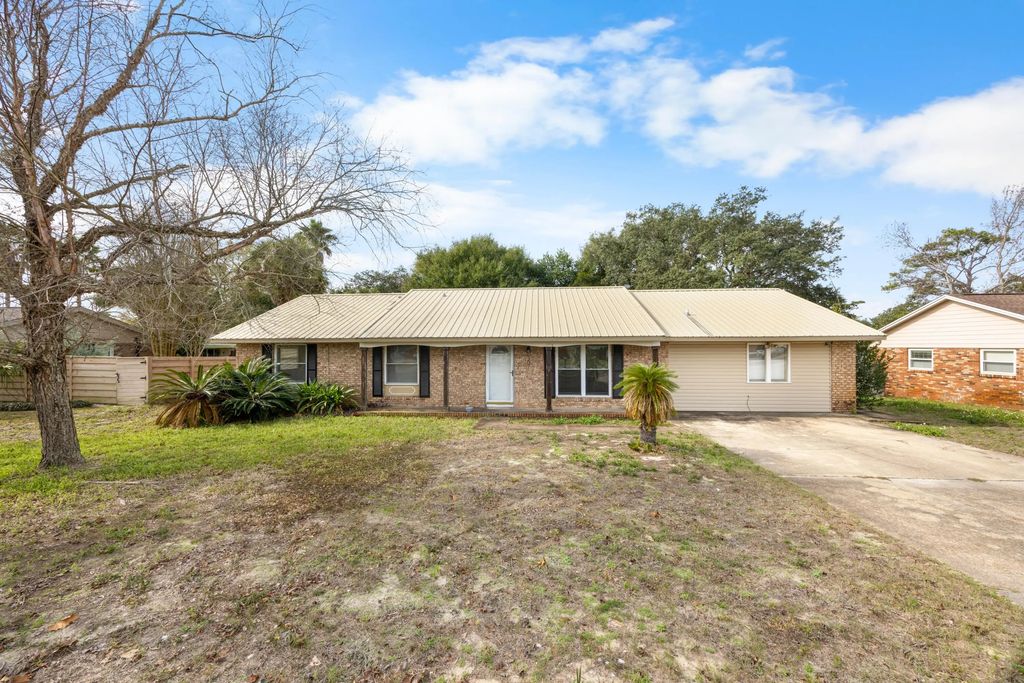 307 Spring Lane, Destin