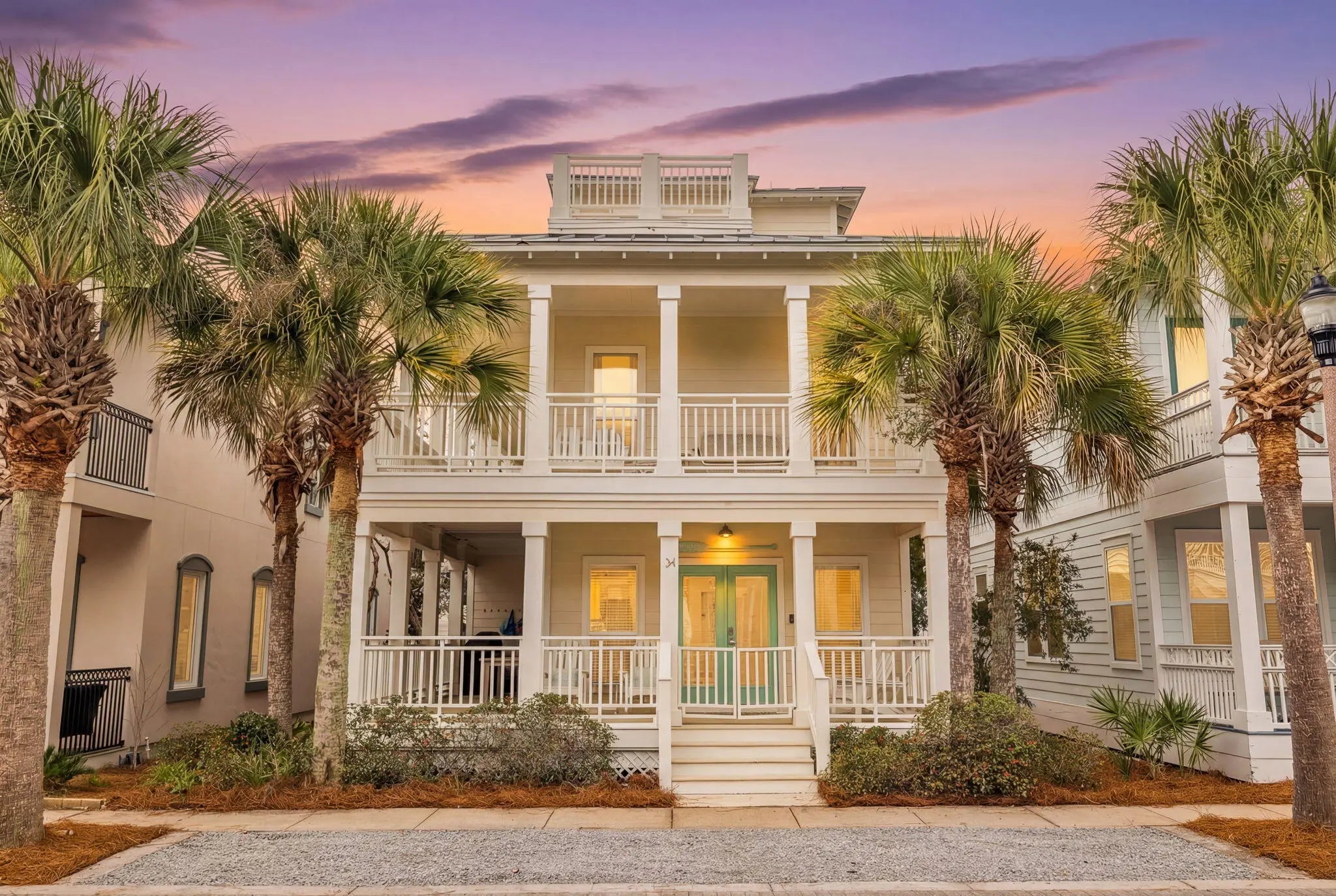 Photo of Listing #996950