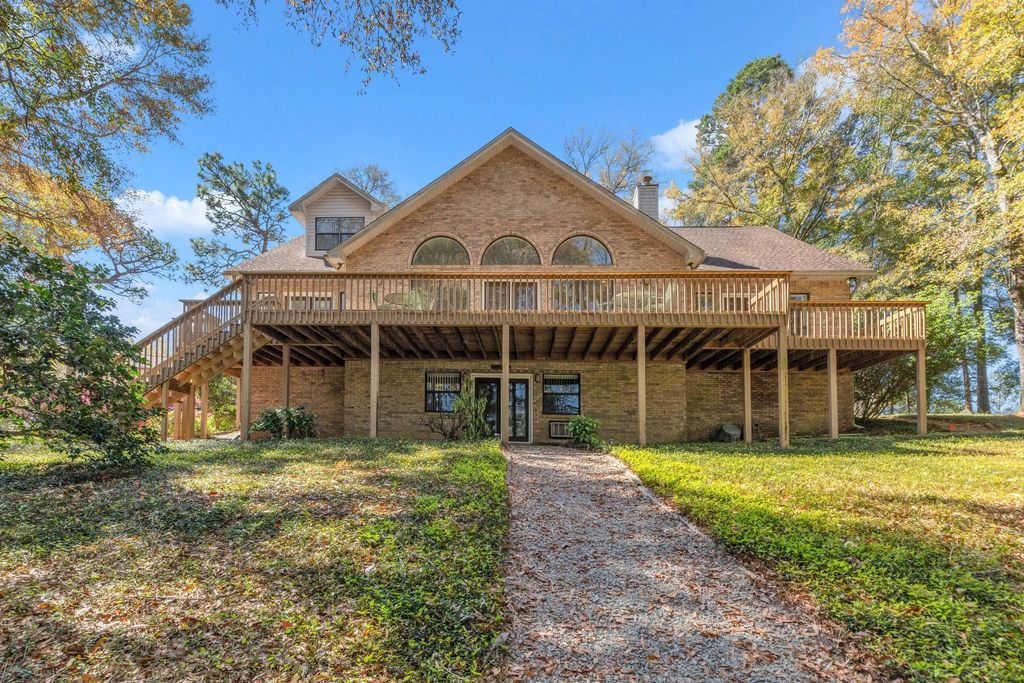 446 Marion Drive, Niceville