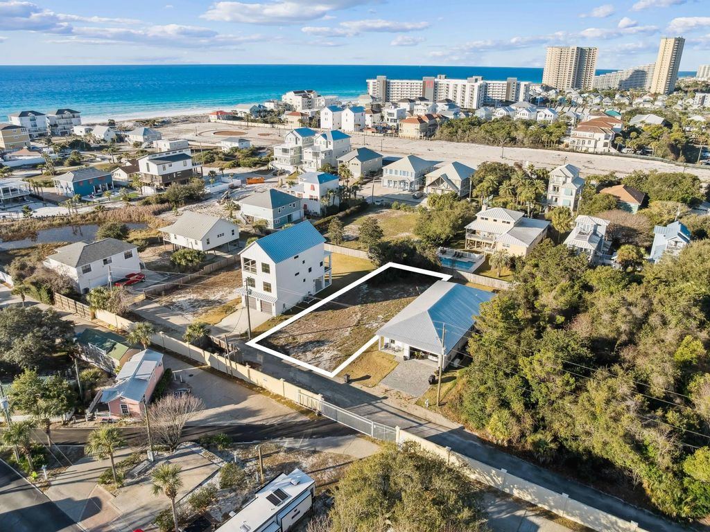 2 of 11 - 36 Casting Lake Road, Miramar Beach, FL