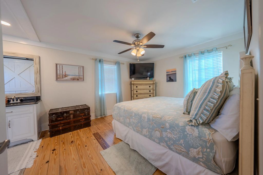 21 of 60 - 6607 Sunset Avenue, Panama City Beach, FL