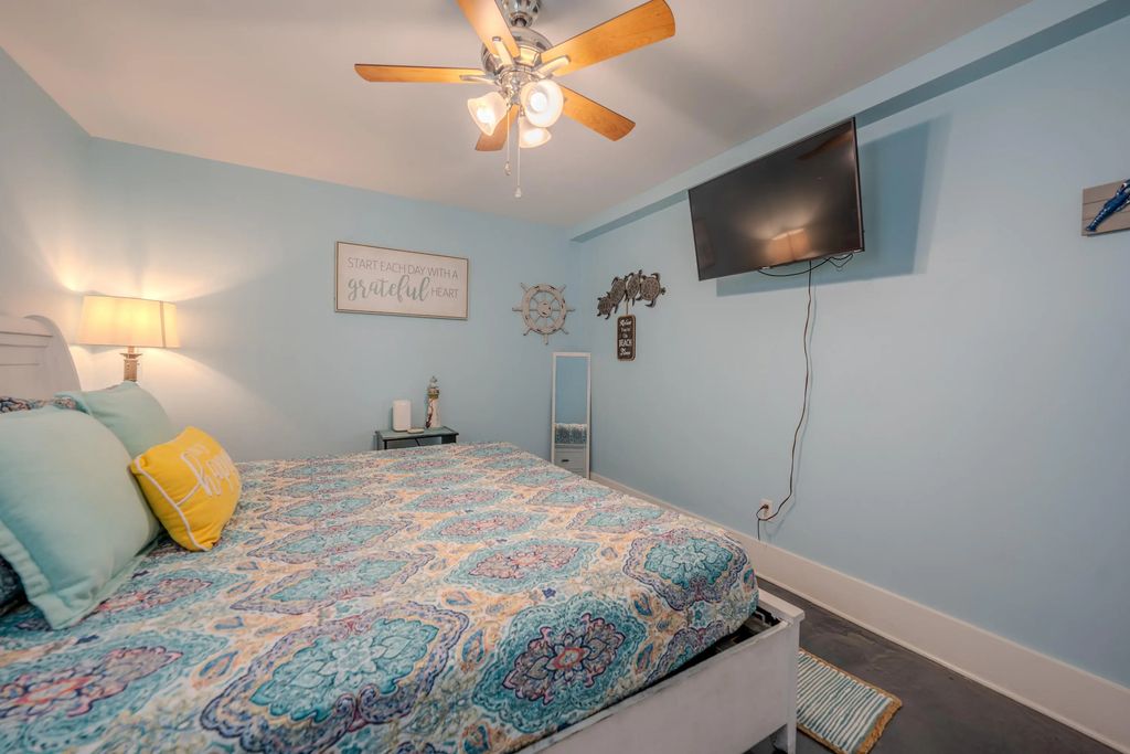 33 of 60 - 6607 Sunset Avenue, Panama City Beach, FL