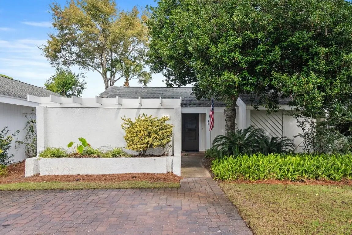477 W Linkside Place, Miramar Beach