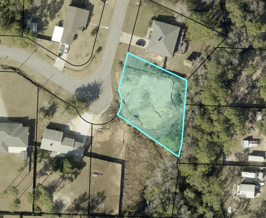 2518 Weeping Willow Lane, Navarre