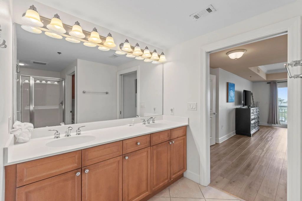 34 of 51 - 725 Gulf Shore Drive 101b, Destin, FL