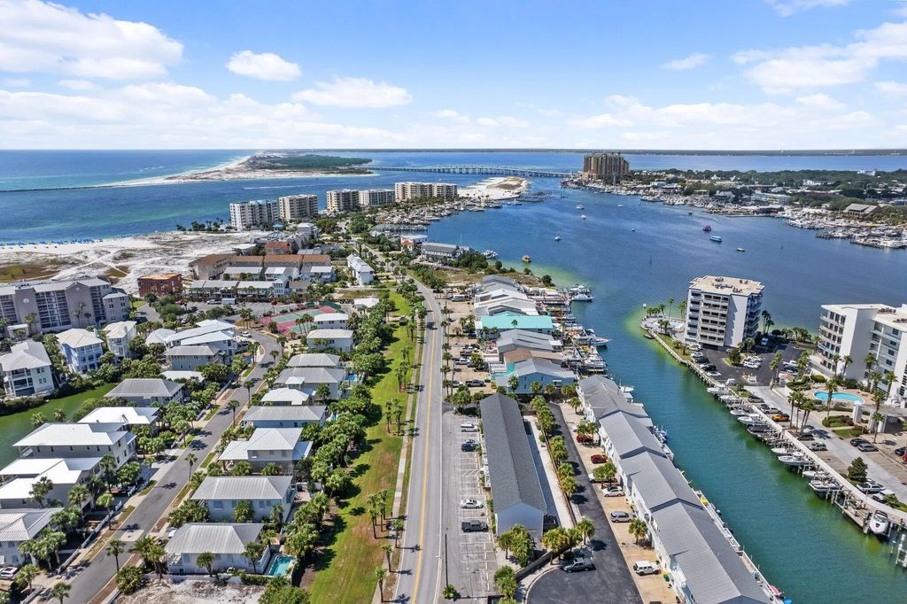 10 of 39 - 445 Gulf Shore Drive 206, Destin, FL