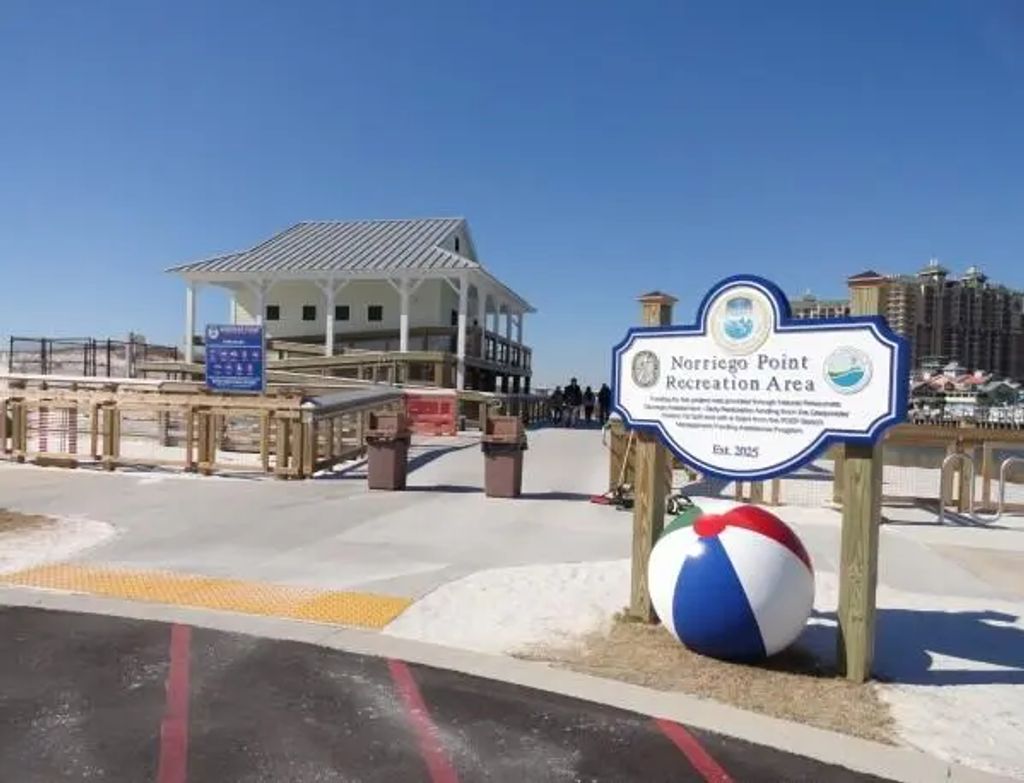 5 of 28 - 445 Gulf Shore Drive 201, Destin, FL