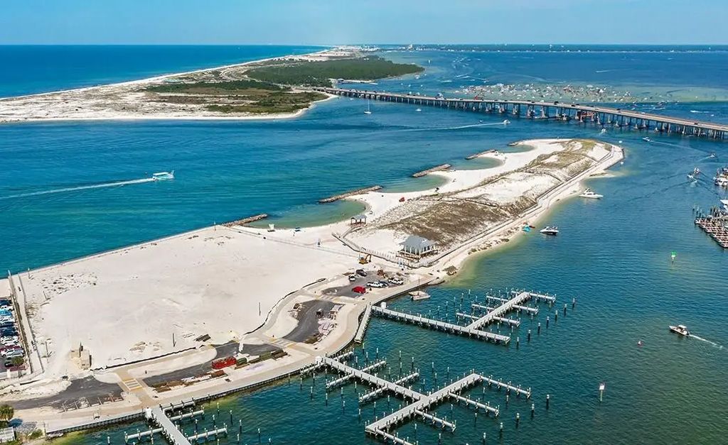 6 of 28 - 445 Gulf Shore Drive 201, Destin, FL