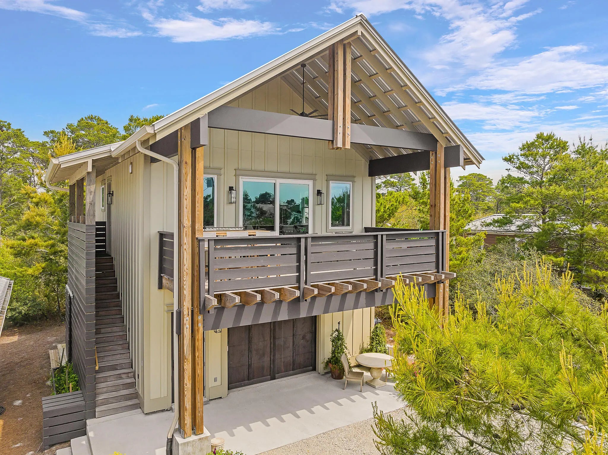 Photo of Listing #993517