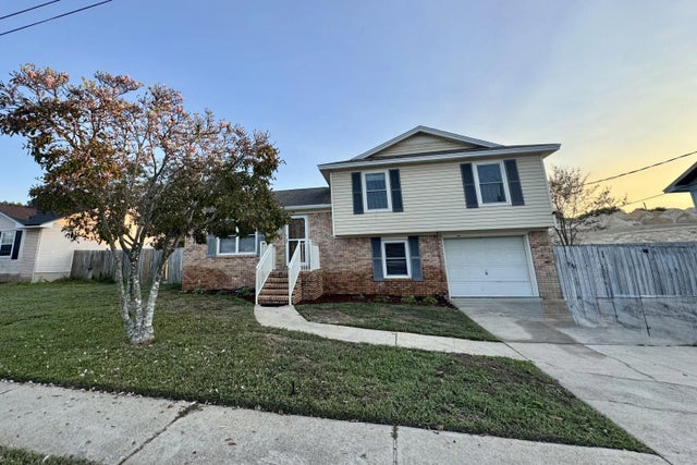 608 Legion Drive, Destin