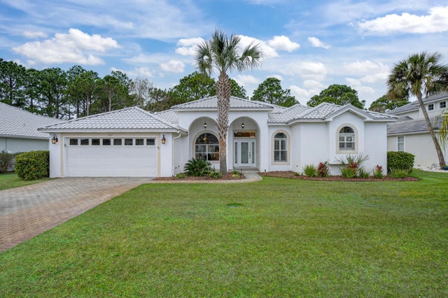 927 Emerald Bay Drive, Destin