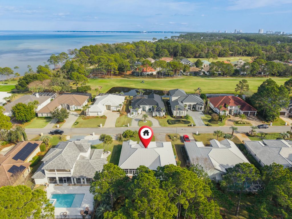 9 of 67 - 927 Emerald Bay Drive, Destin, FL