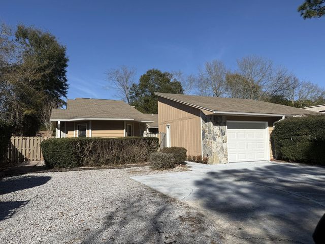 Photo of Listing #993532