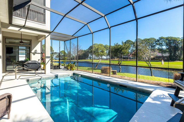 910 Emerald Bay Drive, Destin