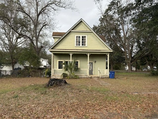 Photo of Listing #993597
