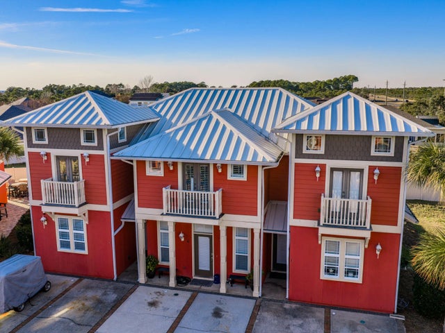 100 Downing Street 10, Panama City Beach