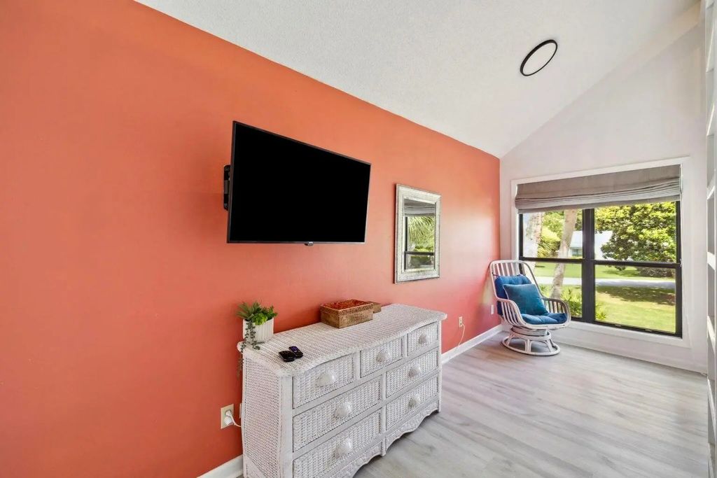 21 of 39 - 736 Sandpiper Place 525, Miramar Beach, FL