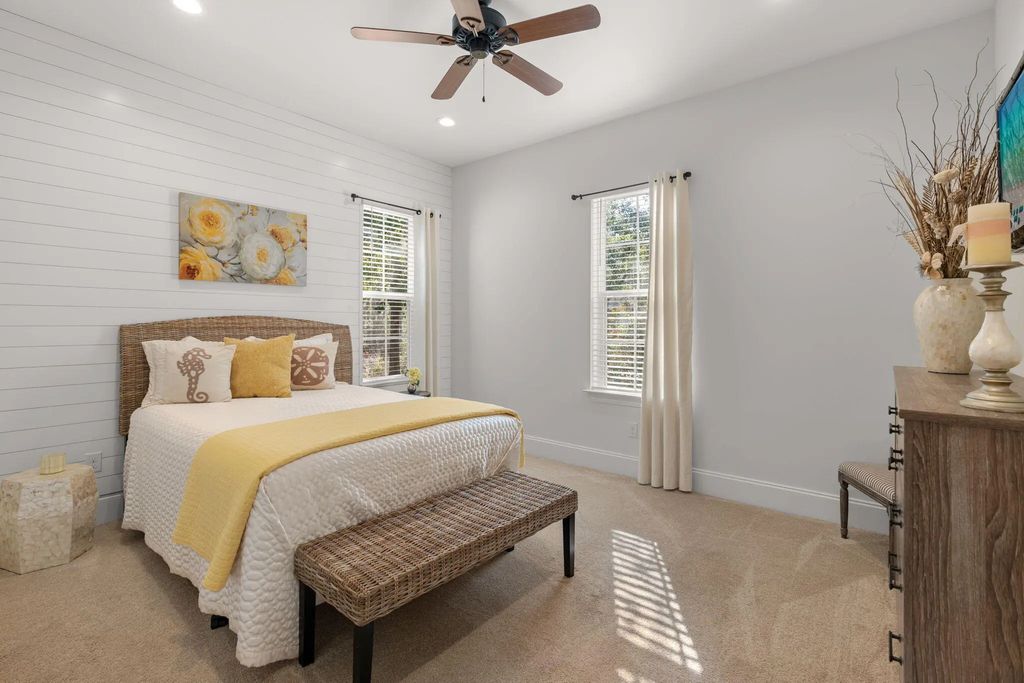 28 of 65 - 78 E Grizzly Street, Freeport, FL